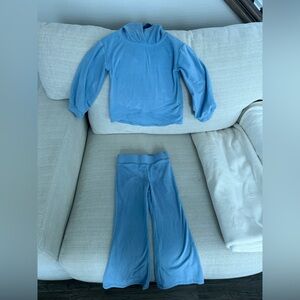 Blue Velour Lounge Set kids size 5